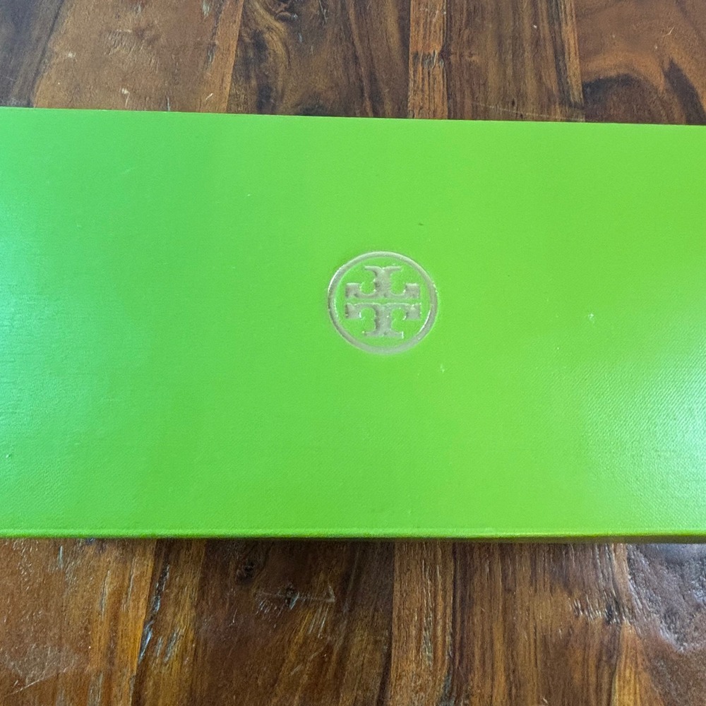 Tory Burch Authentic Green Shoe Box and Dust Bag Set Style 79985 Size 10.5 Box - Picture 4 of 8